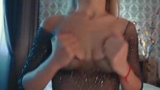 Подруга решила возбудить любовника эротичным прикидом 6