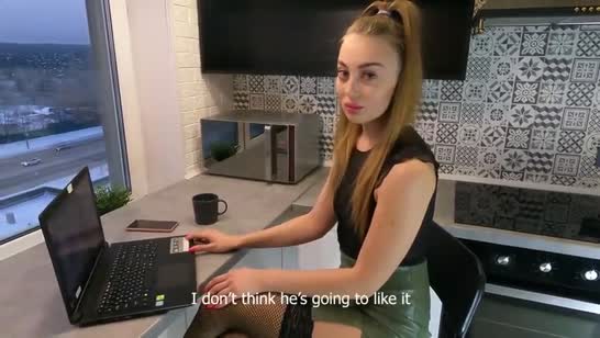 Развратная жена не побрезгала трахнуться на кухне 1