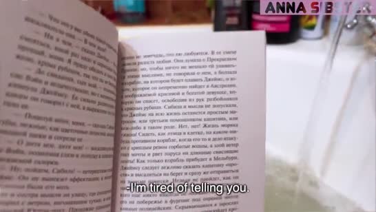 Чувак не против трахнуть свою сводную сестру в ванной 1