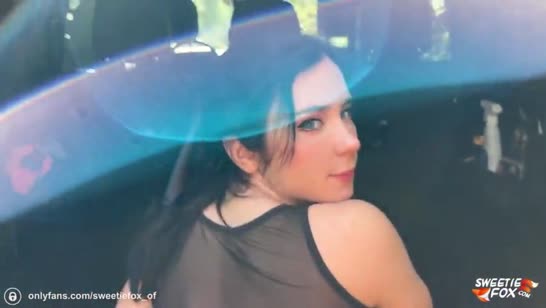 Добрый парень подвез девушку после пробежки 4