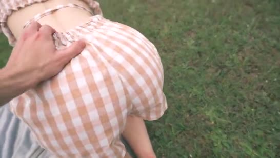 Хитрый поц вывез русскую деваху на природу перепихнуться 6