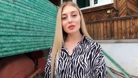 Русская хозяйка любит расплачиваться натурой