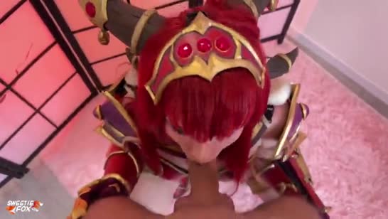 Рыжая фитоняшка в косплей прикиде устроила домашку