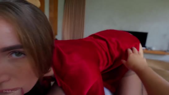 Жена одела чулки и решила взбодрить своего мужа 3